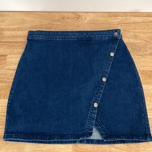 Size 10 | Free People | Notched Denim Mini Skirt